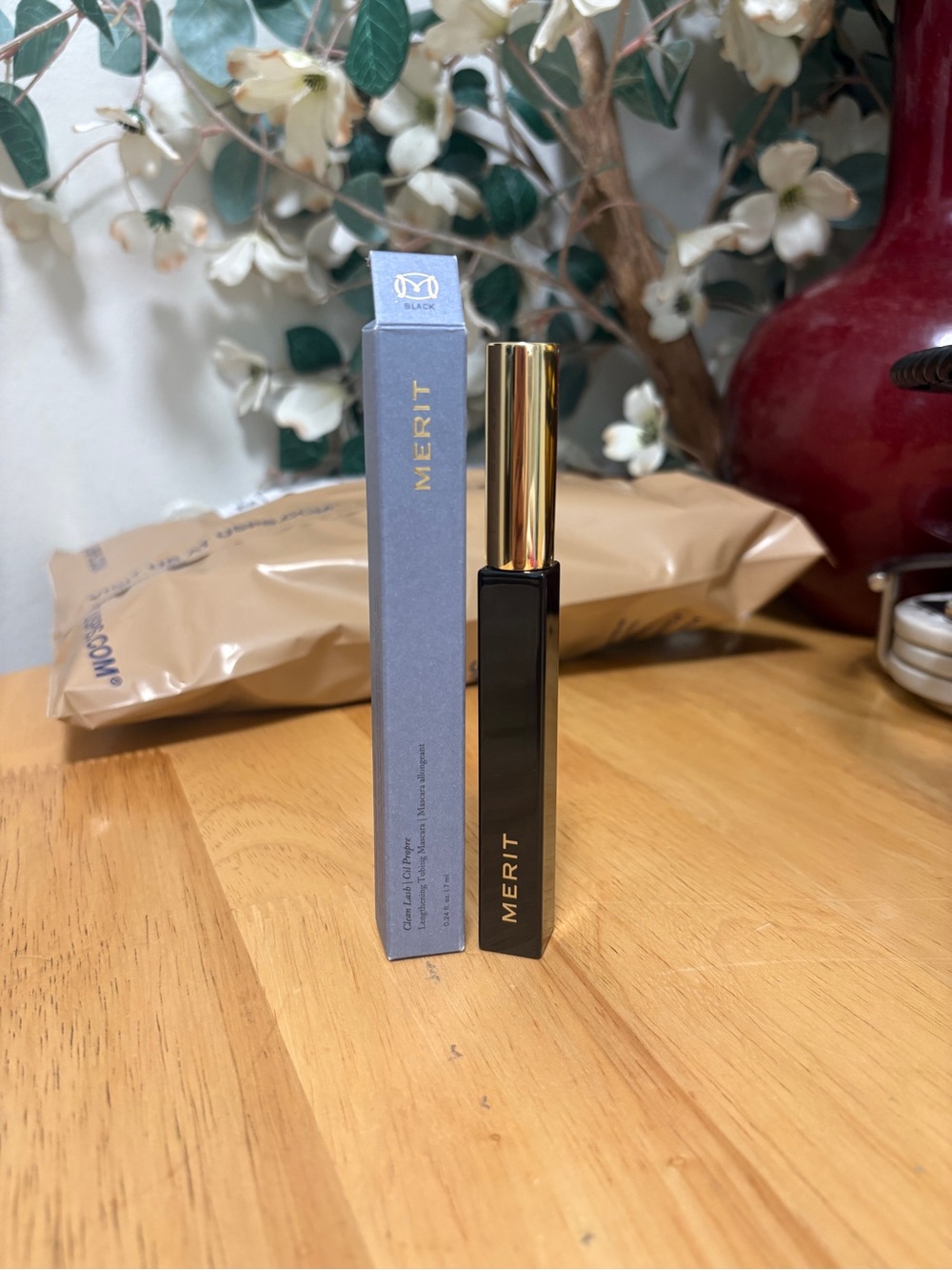 Merit Clean Lash Lengthening Tubing Mascara in Black, full size 0.24oz , BNIB